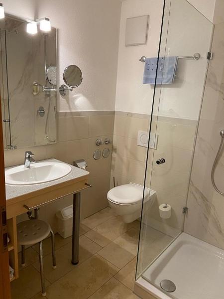 Hotel Goldener Loewe Guenzburg Ngoại thất bức ảnh